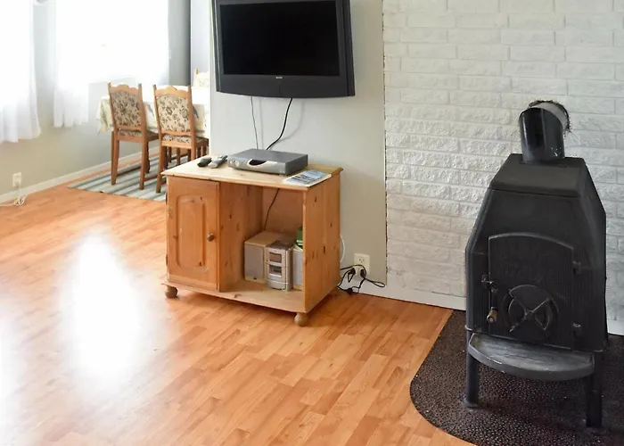 6 Person In Farstad-by Traum